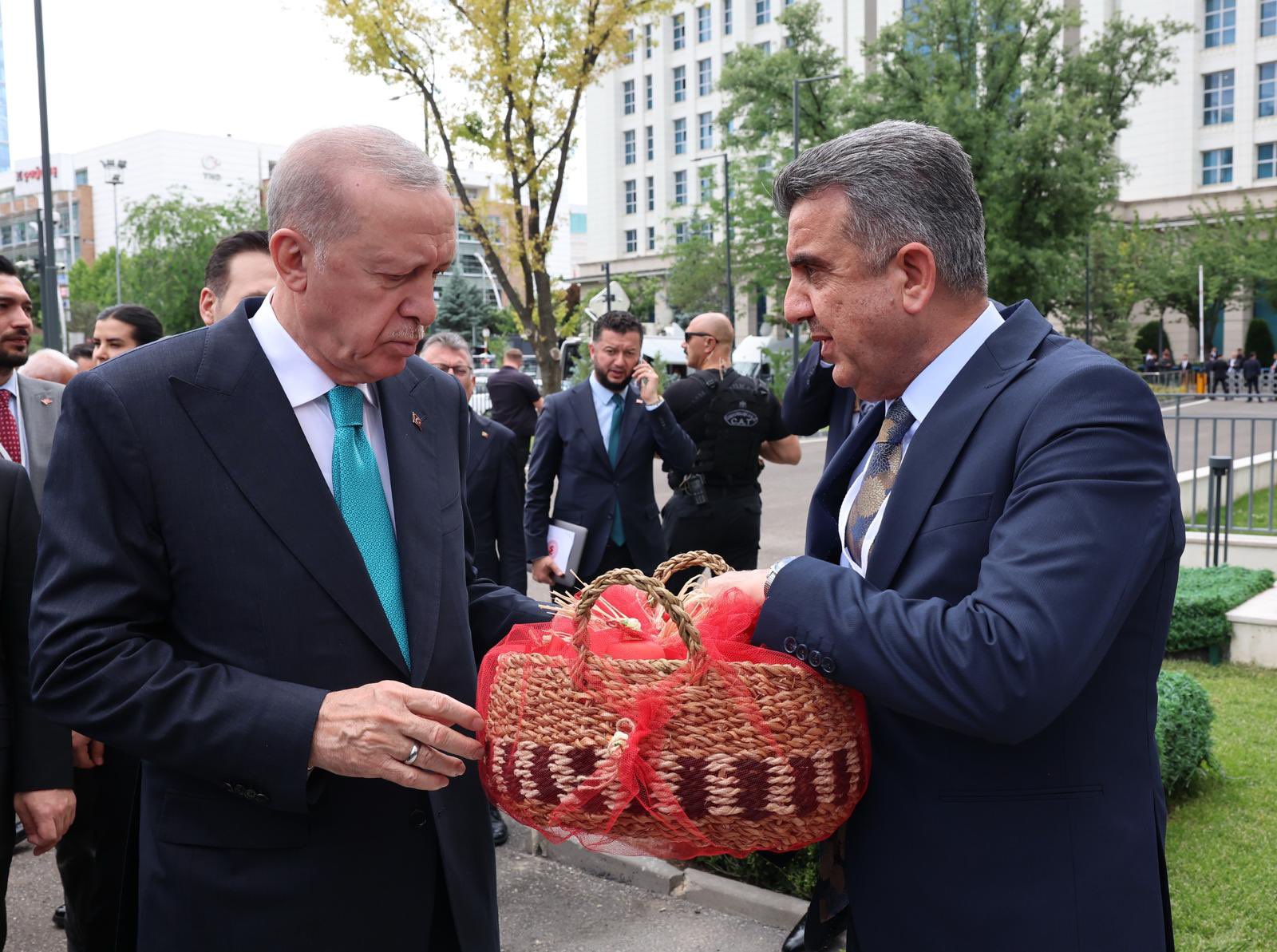 Günbegi Erdoğan Ile Bir Araya Geldi