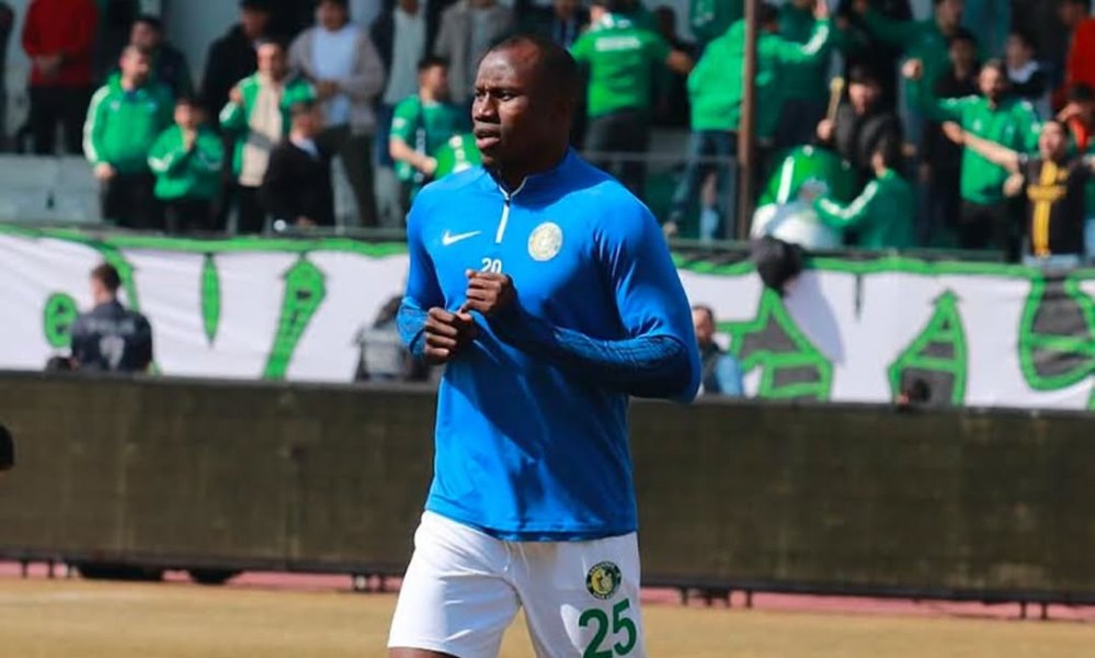 Konyaspor Kulübü, Geçtiğimiz Yarım Sezon Şanlıurfaspor Formasını Terleten Bouly Junior Sambou’ya Kulüp Bulması Için Izin Verdi (1)