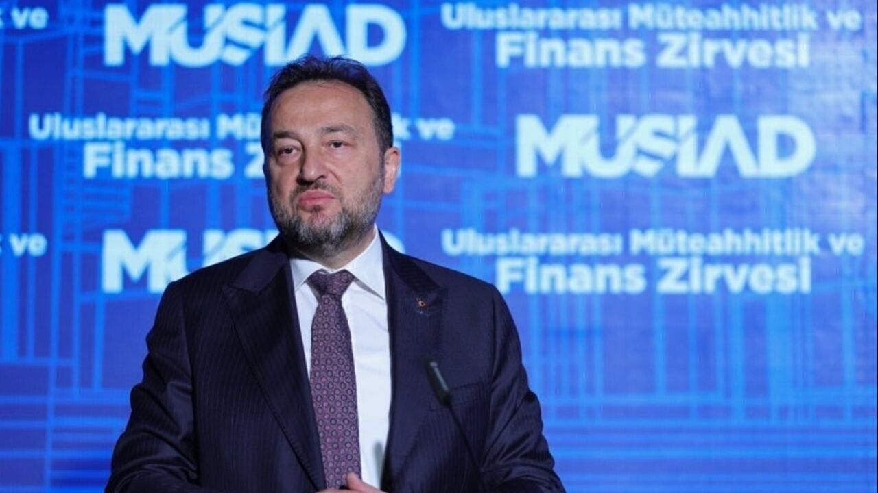 Mahmut Asmali Kimdir