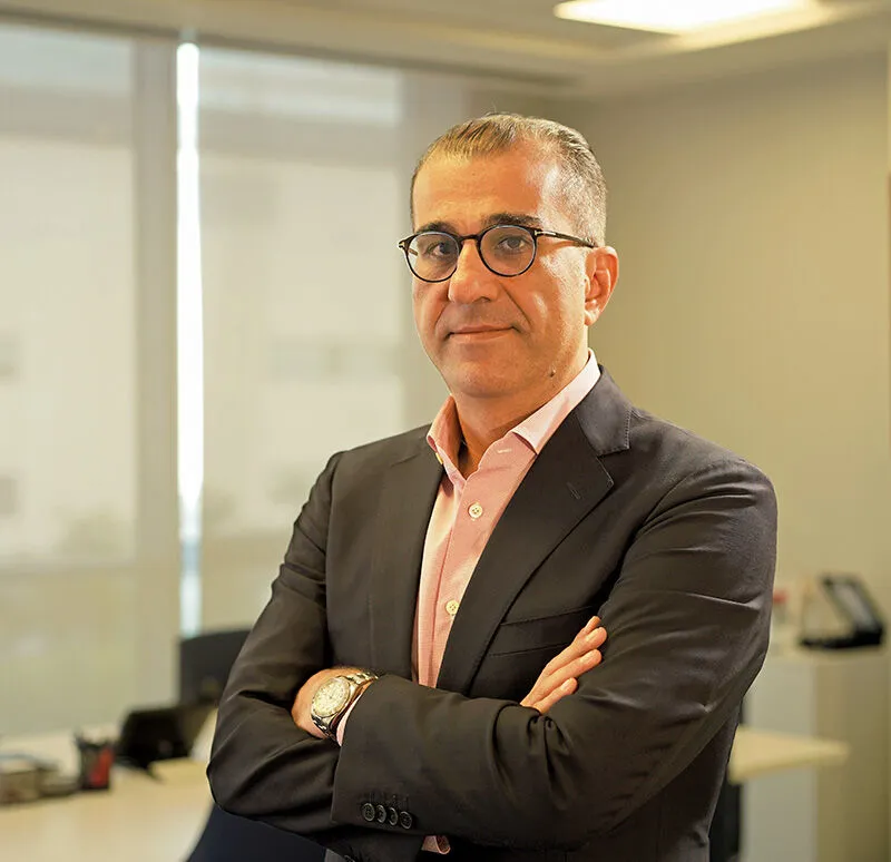 Murat Çeçen Kimdir