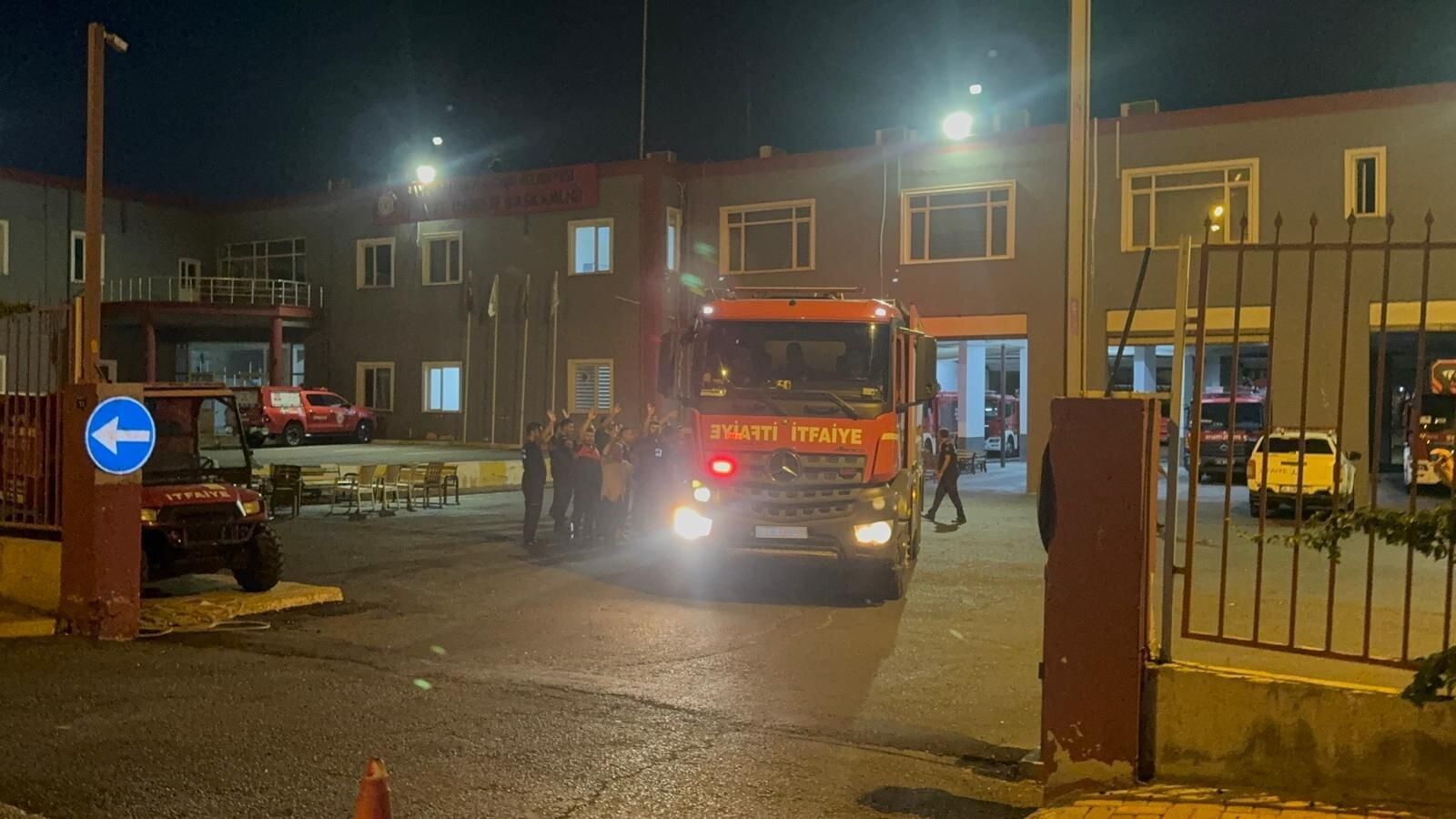 Orman Yangınına Karşı Şanlıurfa’dan Kahramanmaraş’a Yardım Eli Uzandı (4)
