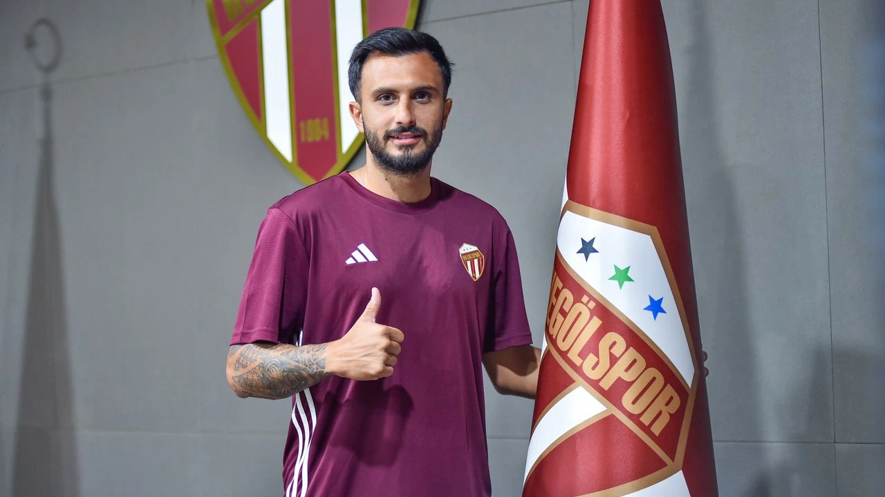 Sadık Arda Yılmaztürk Şanlıurfaspor'da (1)-1