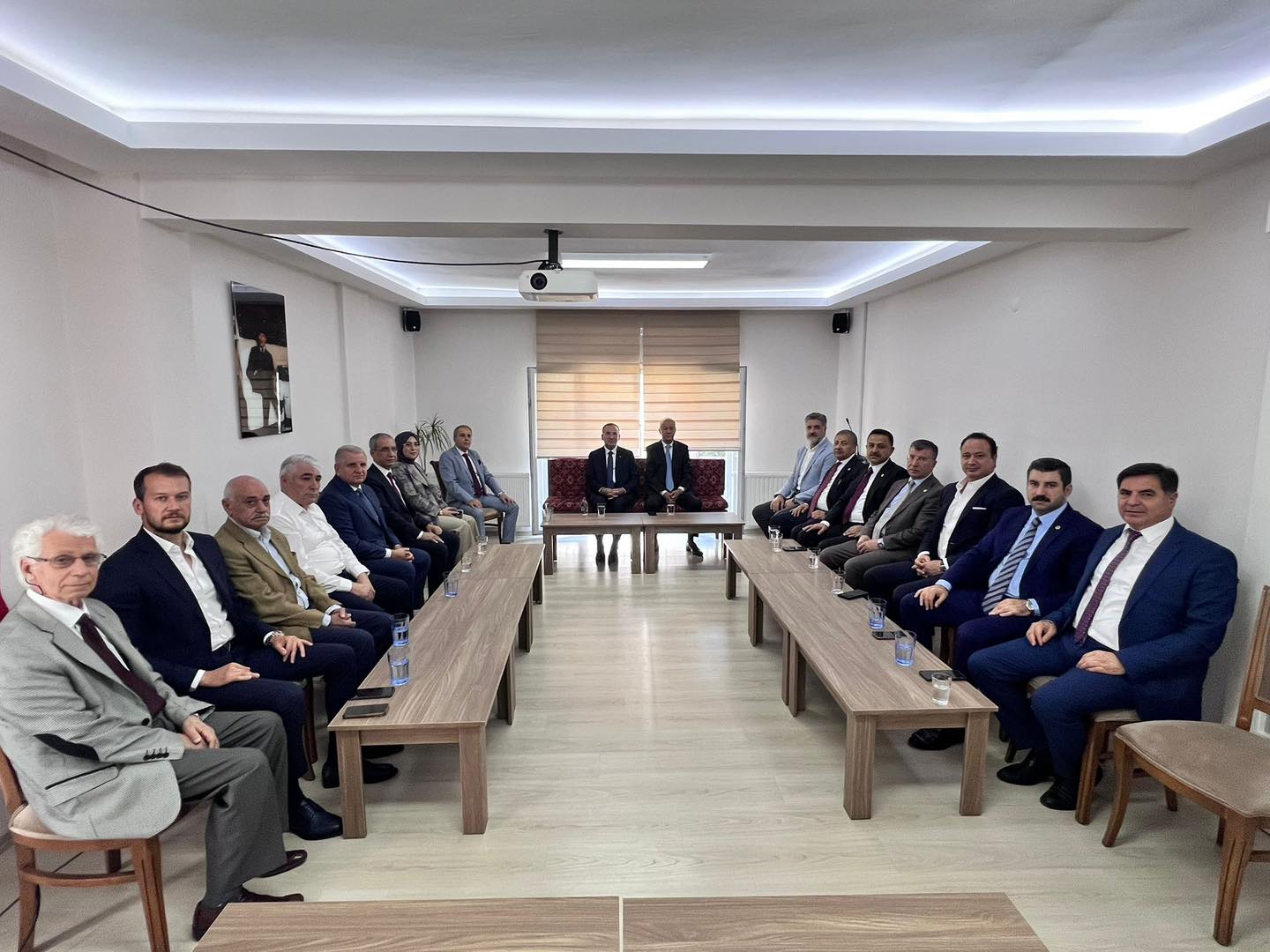 Şanliurfa Mi̇lletveki̇lleri̇, Ankara’da Şanliurfa Vakfi İle Buluştu (1)
