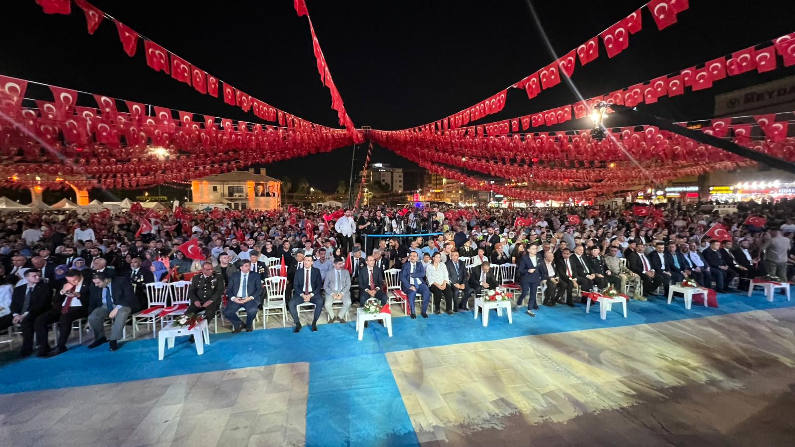 Şanlıurfa’da 15 Temmuz Demokrasi Ve Millî Birlik Günü Coşkuyla Kutlandı (1)