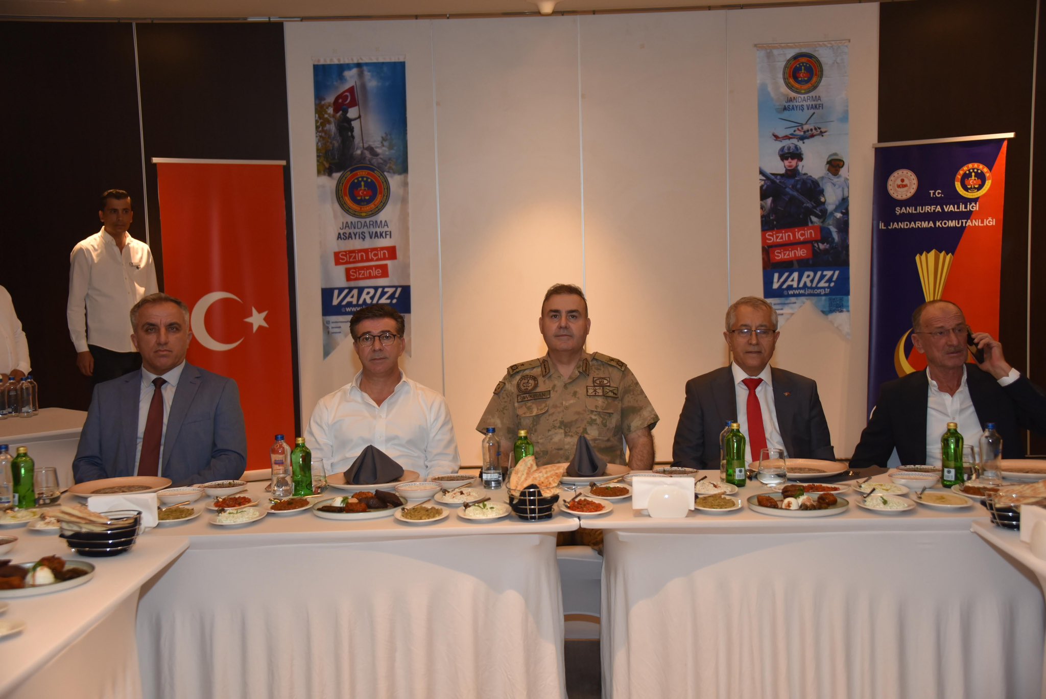 Şanlıurfa’da Jandarma Asayiş Vakfı İl Temsilcilik Toplantısı Yapıldı (1)