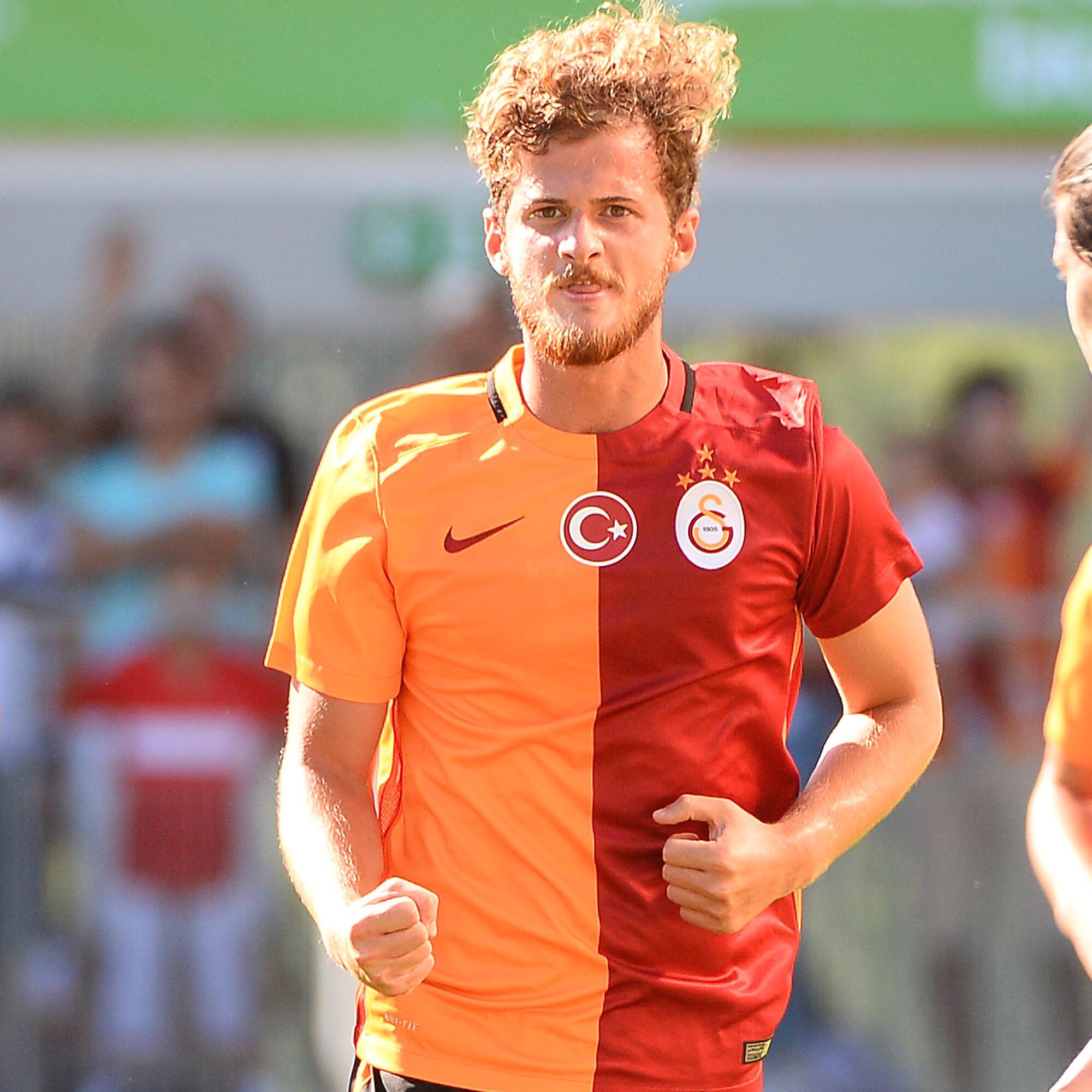 Şanlıurfaspor, Tecrübeli Forvet Berk İsmail Ünsal Ile Anlaştı (2)