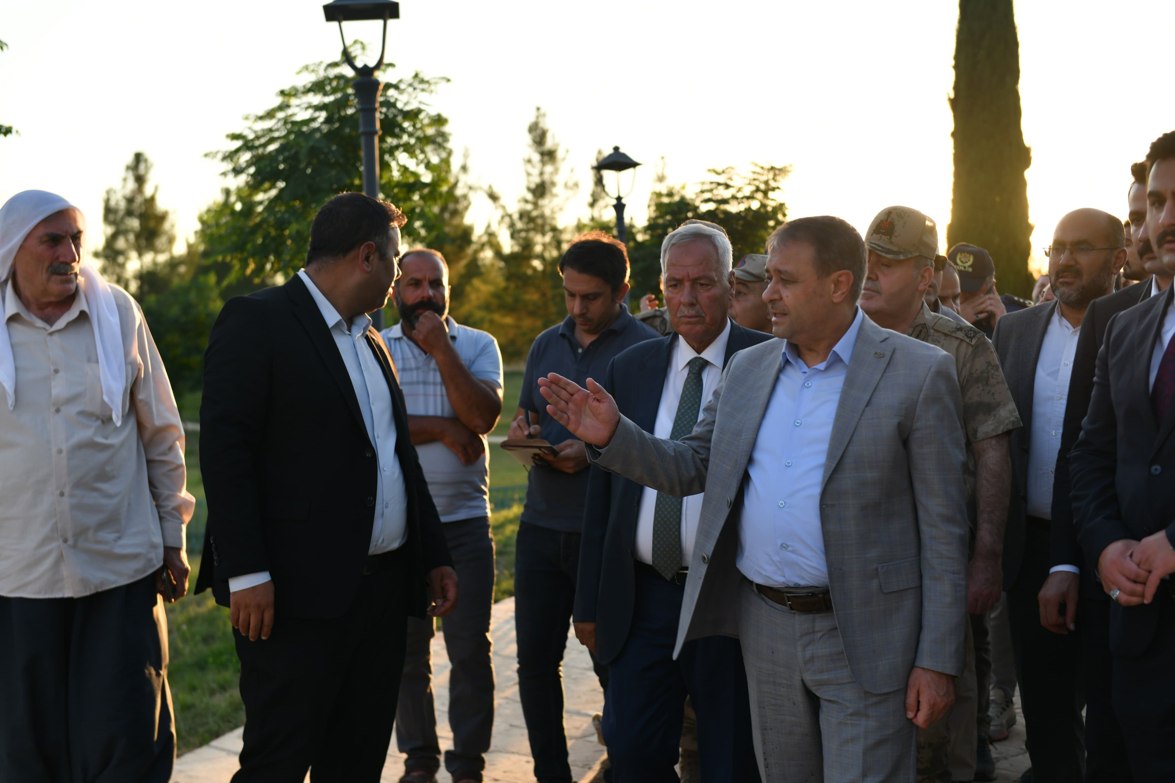 Vali Şıldak, Tuğgeneral Avkıran Ve Müdür Aksoy Eyyüp Nebi’de İncelemelerde Bulundu (1)