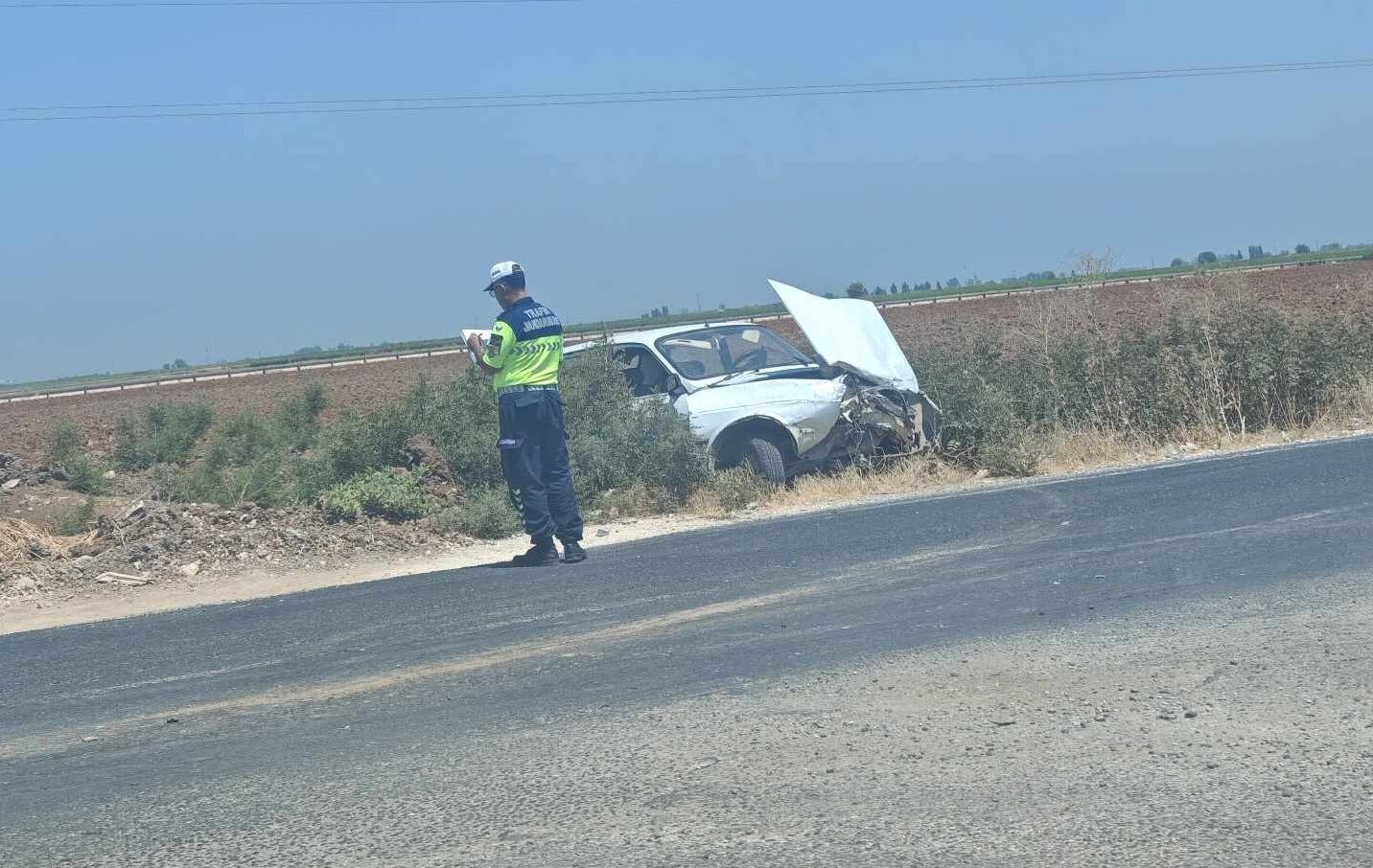 Şanlıurfa’da Zincirleme Kaza: 2 Araç Ve Motosiklet Çarpıştı, Yaralılar Var