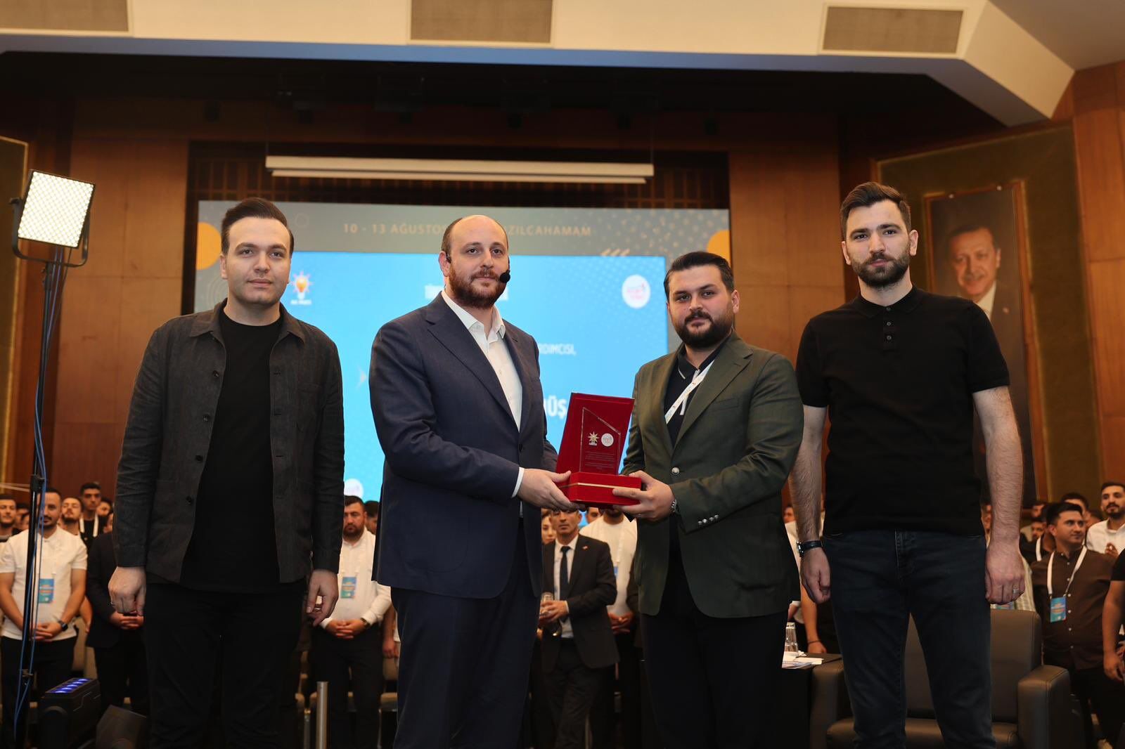 Ak Parti Şanlıurfa Gençlik Kolları