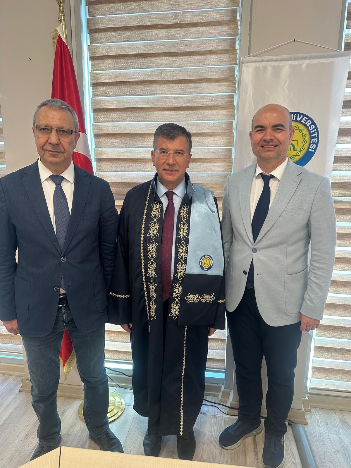 Ak Parti Şanlıurfa Milletvekili Mehmet Ali Cevheri “Doktor” Unvanı Aldı (4)