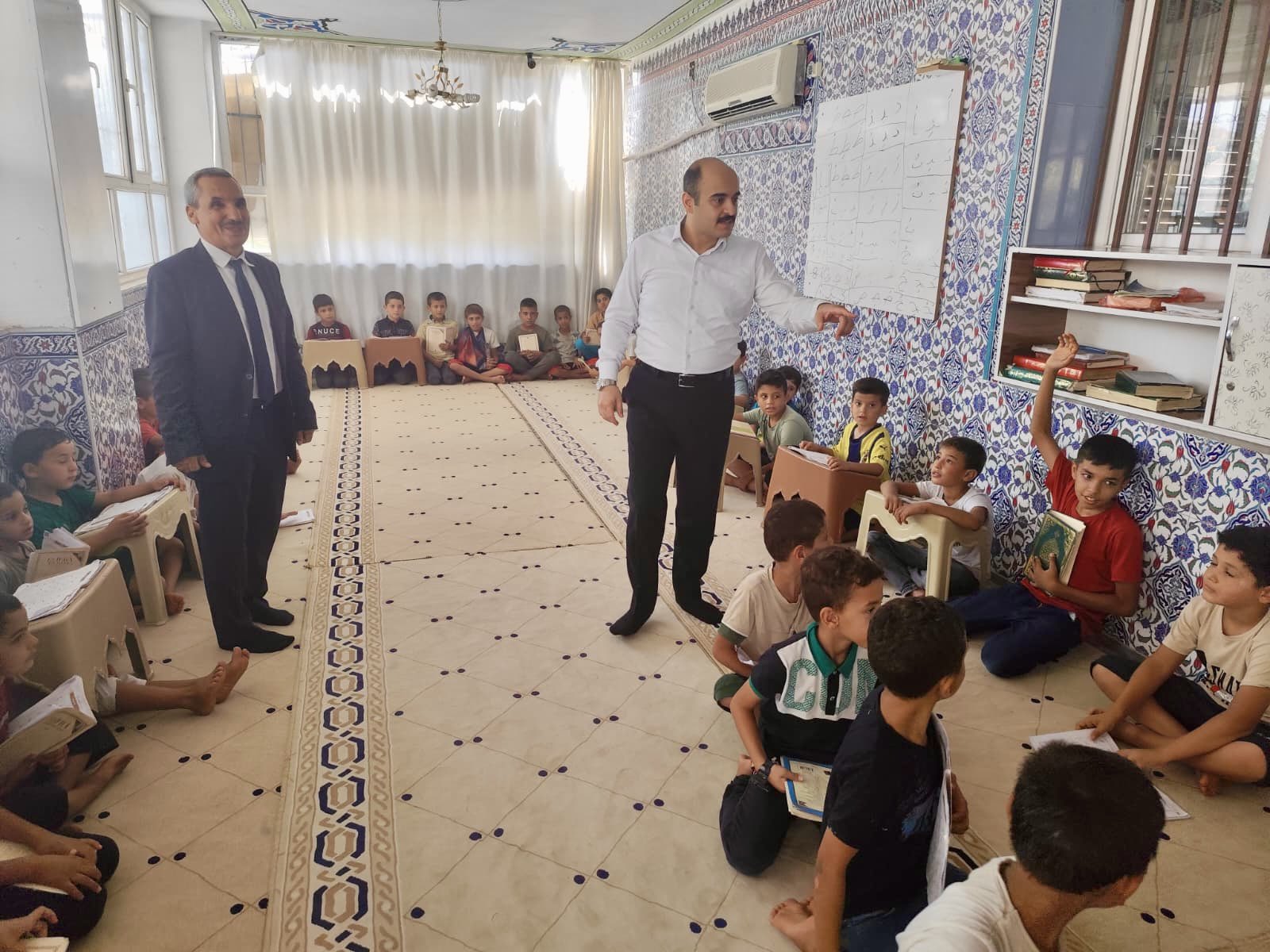 Akçakale Kaymakamı Altınöz, Sahadaki Çalışmaları Yerinde Gözlemledi (3)