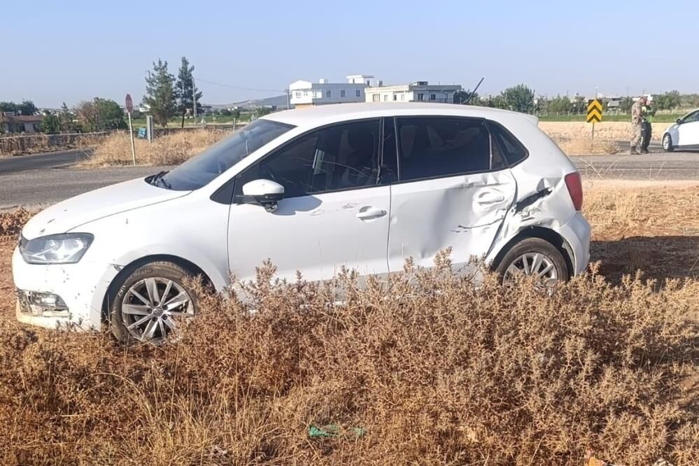 Bozova’da Otomobil Ile Motosiklet Çarpıştı (3)