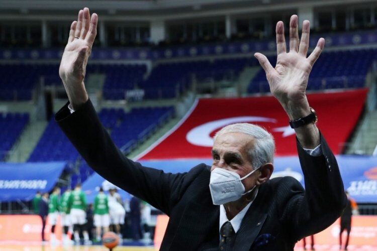 Eski Milli Basketbolcu Hayatını Kaybetti