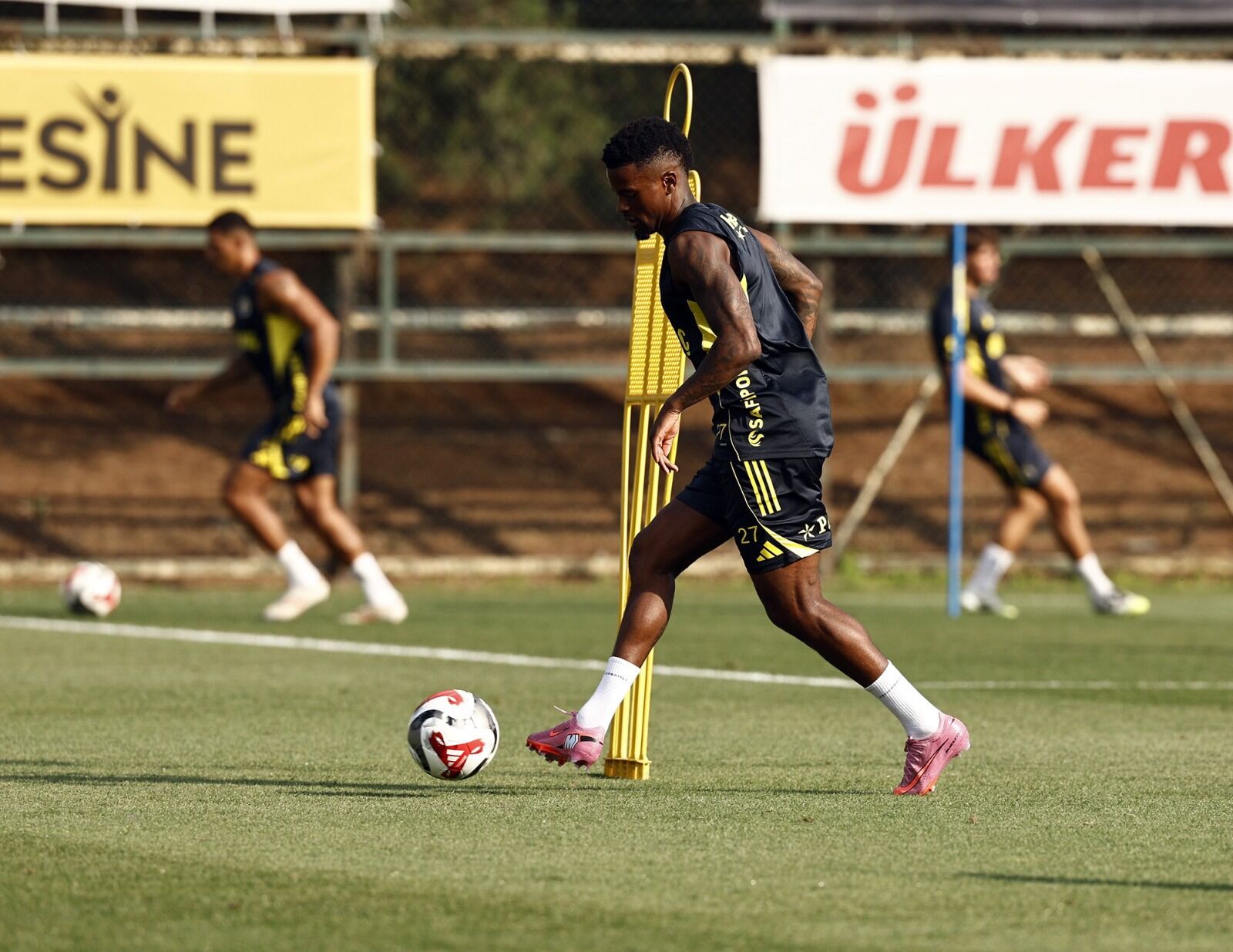 Fenerbahçe Feyenoord Şampiyonlar Ligi Maçı Ne Zaman, Saat Kaçta, Hangi Kanalda Ve Muhtemel 11'Ler Kimler (5)