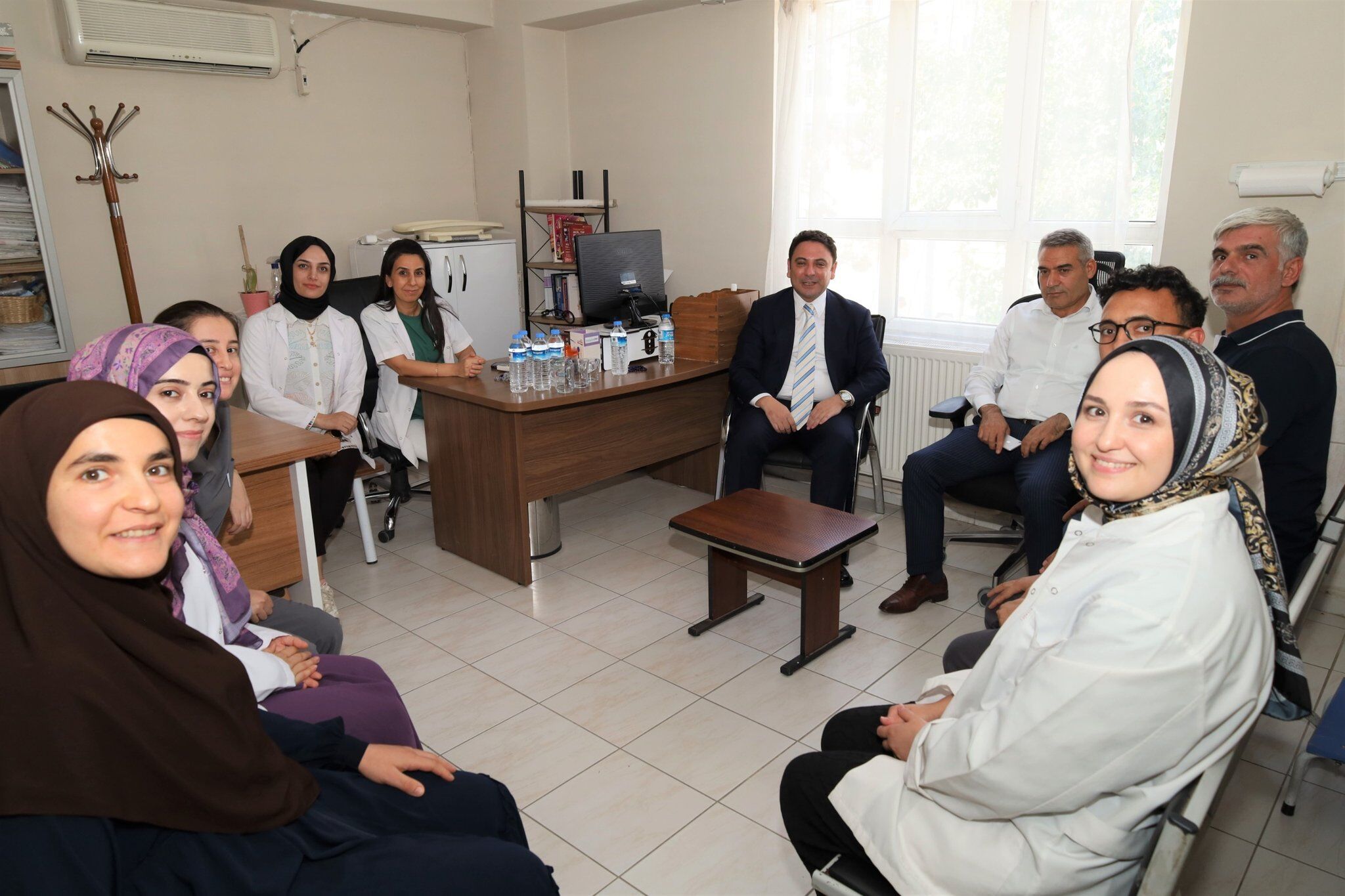 Haliliye Kaymakamı Dr. Muhammed Serkan Şahin’den Aile Sağlığı Merkezi’nde İnceleme (4)