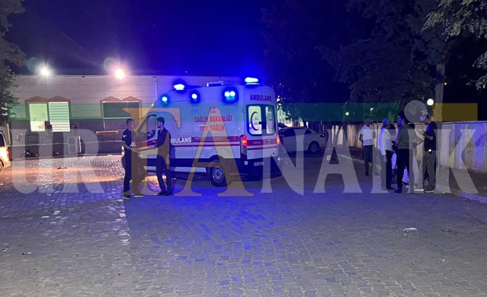 Karaköprü’deki Düğün Salonunda Taşlı, Bıçaklı, Sopalı Kavga (3)