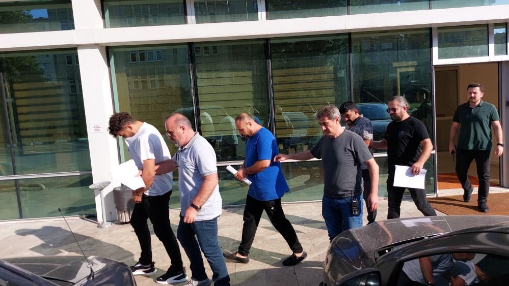 Samsun Merkezli Nitelikli Dolandırıcılık Operasyonunda 3 Kişi Tutuklandı (1)