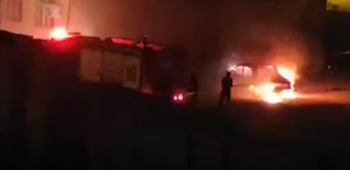 Şanlıurfa Suruç’ta Seyir Halindeki Otomobil Alevlere Teslim Oldu-4