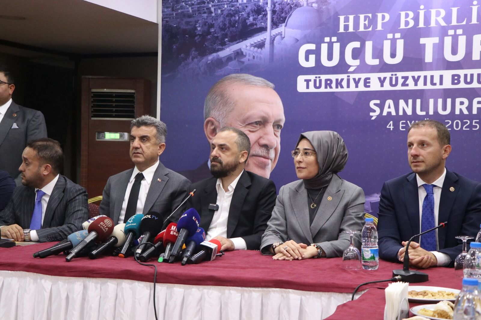 Ak Parti Toplantı