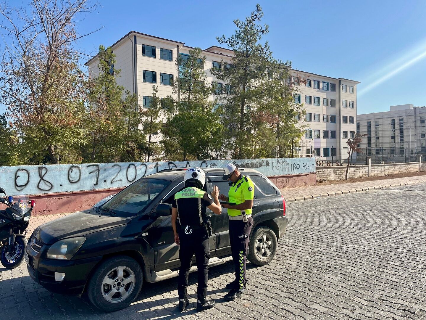 Akçakale’de Yeni Eğitim Döneminde Asayiş Ve Trafik Önlemleri Üst Seviyeye Çıkarıldı (6)