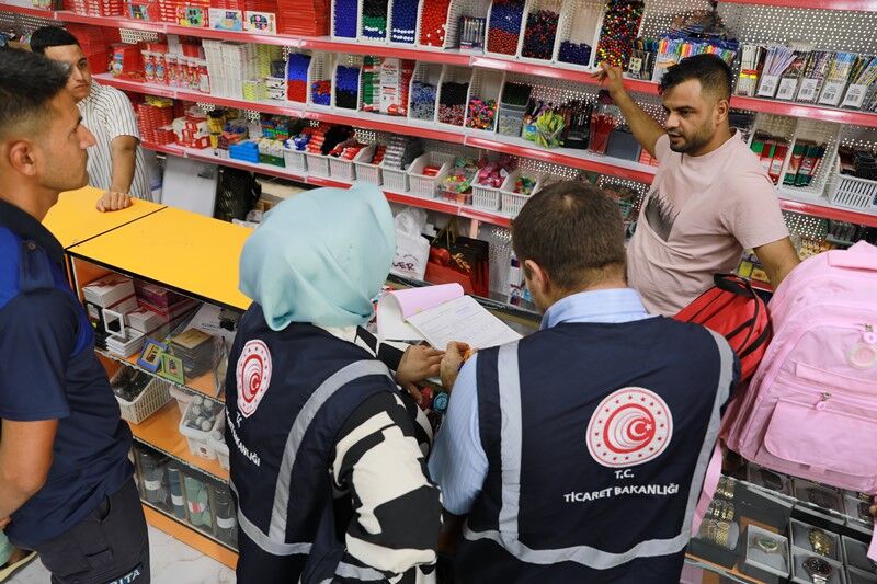 Harran’da Okul Alışverişlerine Güvenli Ortam: Fiyat ve Güvenlik Denetimleri Devam Ediyor
