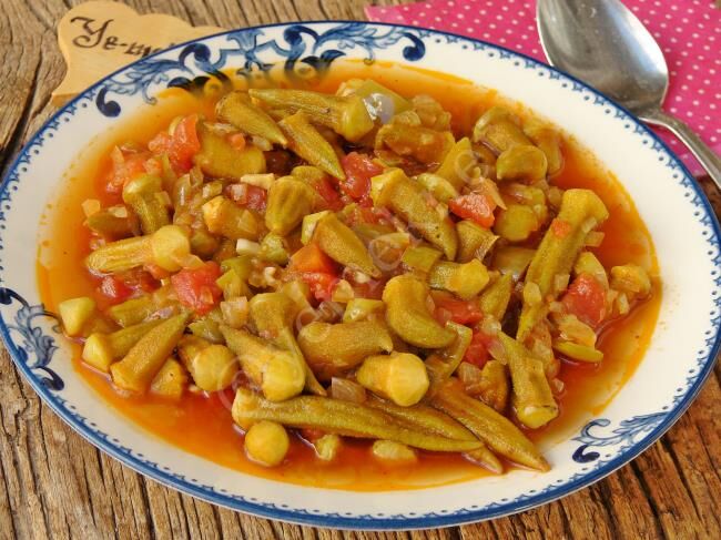 Etsiz Bamya Yemegi Resimli Yemek Tarifi(11)