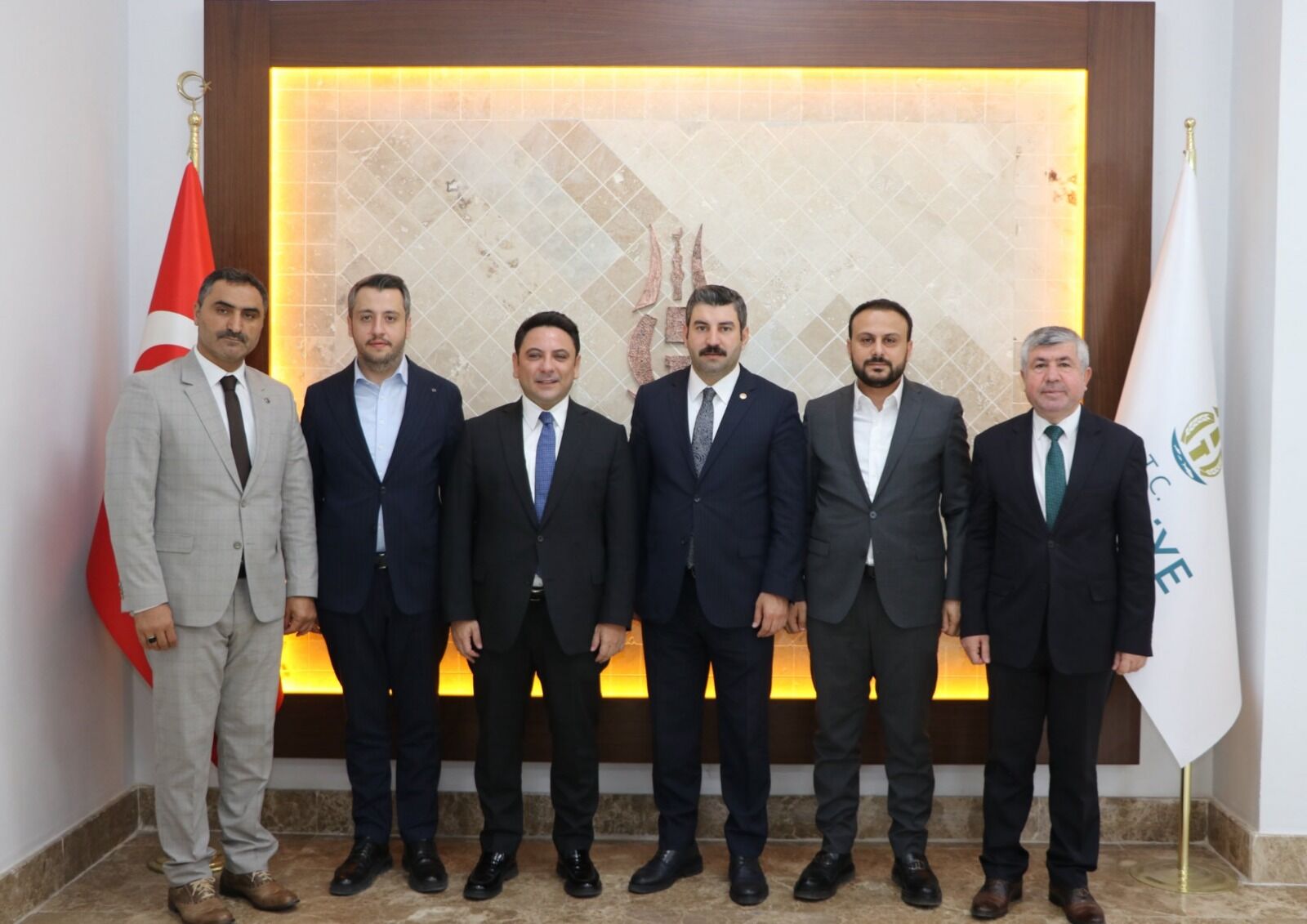 Milletvekili Eyyüpoğlu’ndan Haliliye Kaymakamı Şahin’e Ziyaret (3)