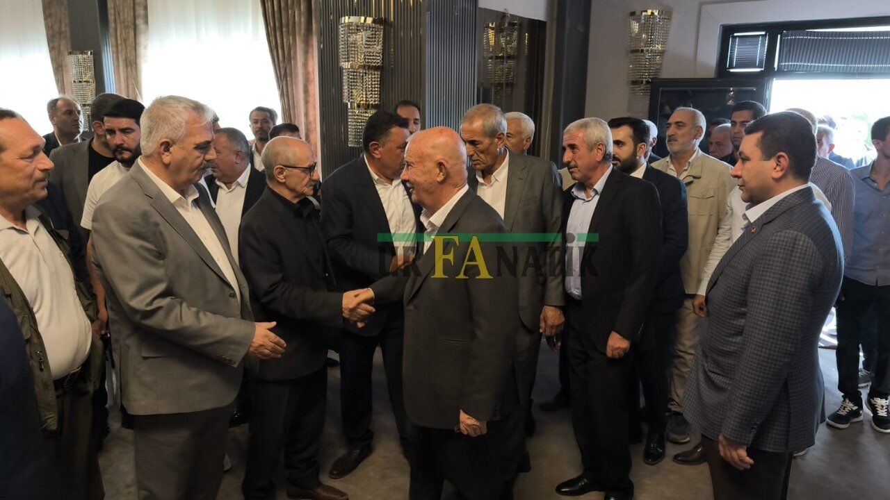 Şanlıurfa'da 3 Yıl Önce 2 Kişinin Öldüğü 1 Kişinin Yaralandığı Silahlı Kavganın Ardından Iki Aile Arasında Başlayan Husumet, Barış Yemeği Ile Sona Erdi (3)