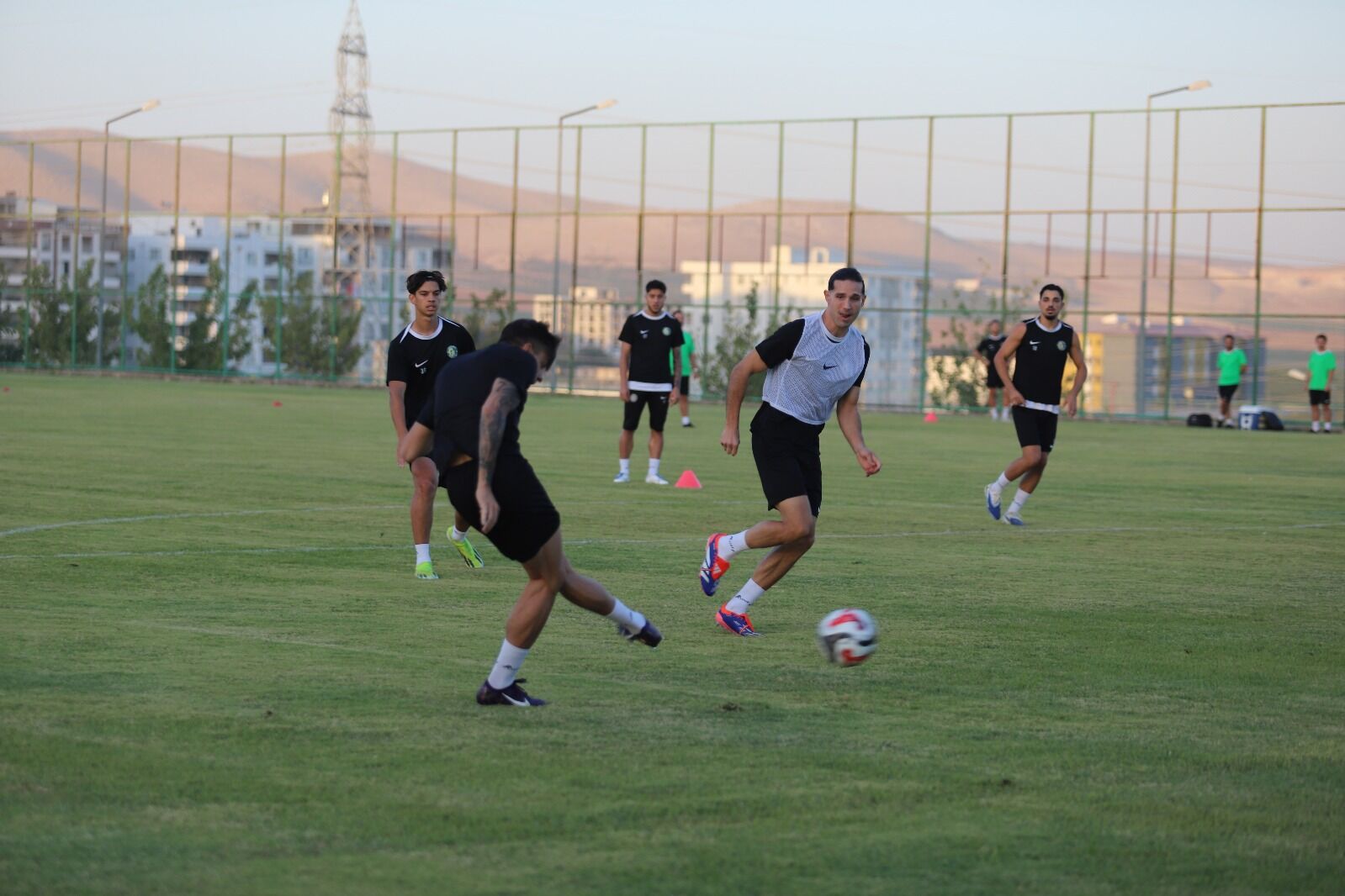 Şanlıurfaspor Anagold 24 Erzincanspor Maçı Öncesi Nefesler Tutuldu! (4)