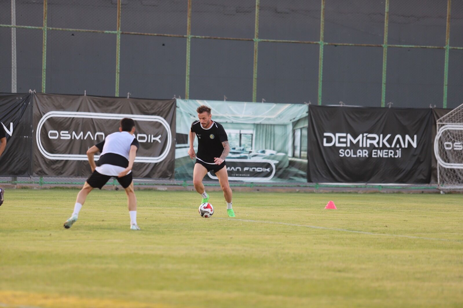 Şanlıurfaspor Anagold 24 Erzincanspor Maçı Öncesi Nefesler Tutuldu! (5)