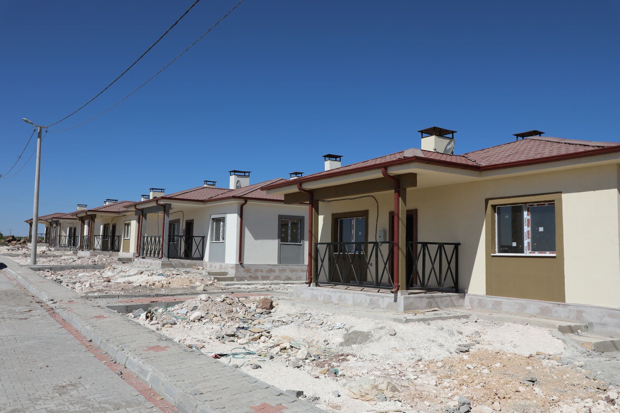 Viranşehir Deprem Konutları Hak Sahiplerine Teslim Edildi
