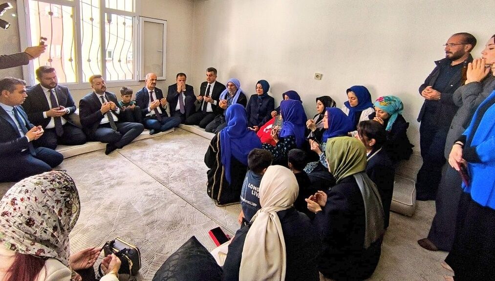 Genel Başkan Yardımcısı Kaya’dan, Şanlıurfa'da Şehit Ailesine Ziyaret