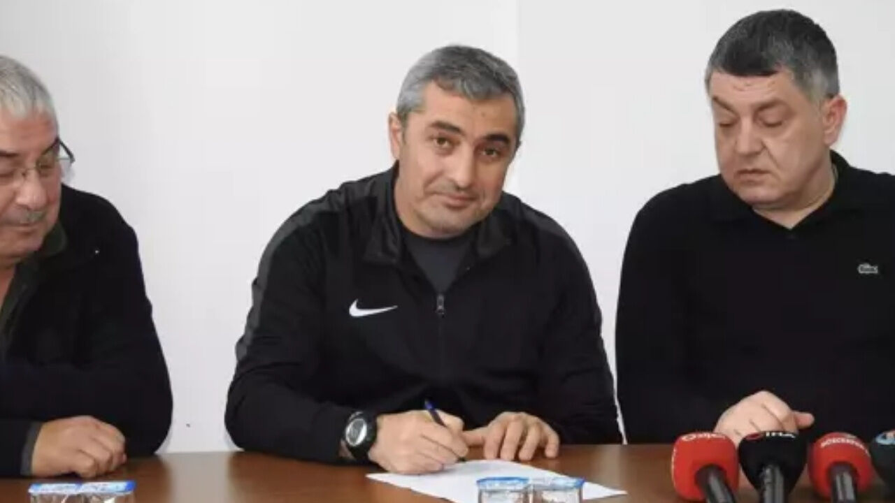 Elazığspor Teknik Direktörü Mustafa Sarıgül Mü Oldu (1)