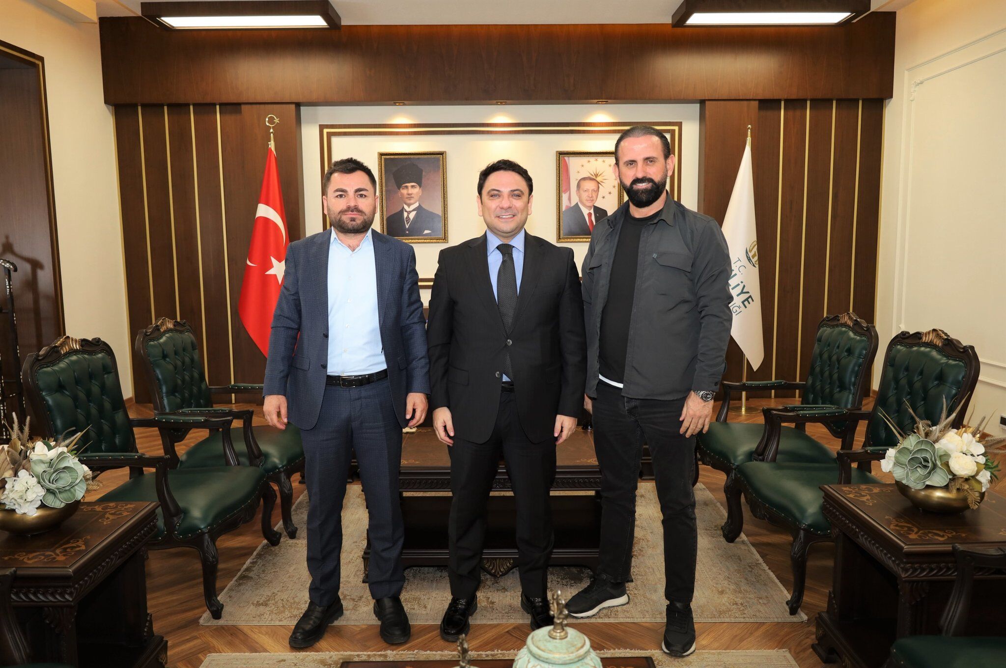 Şanlı-Der’den Haliliye Kaymakamı Dr. Muhammed Serkan Şahin’e Ziyaret