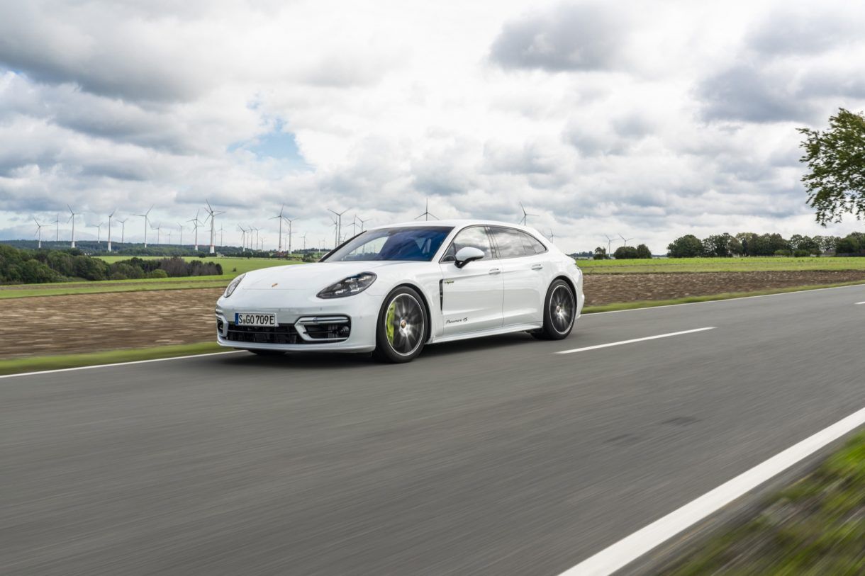 Porsche Panamera 4 S E Hybrid 8 1220X813