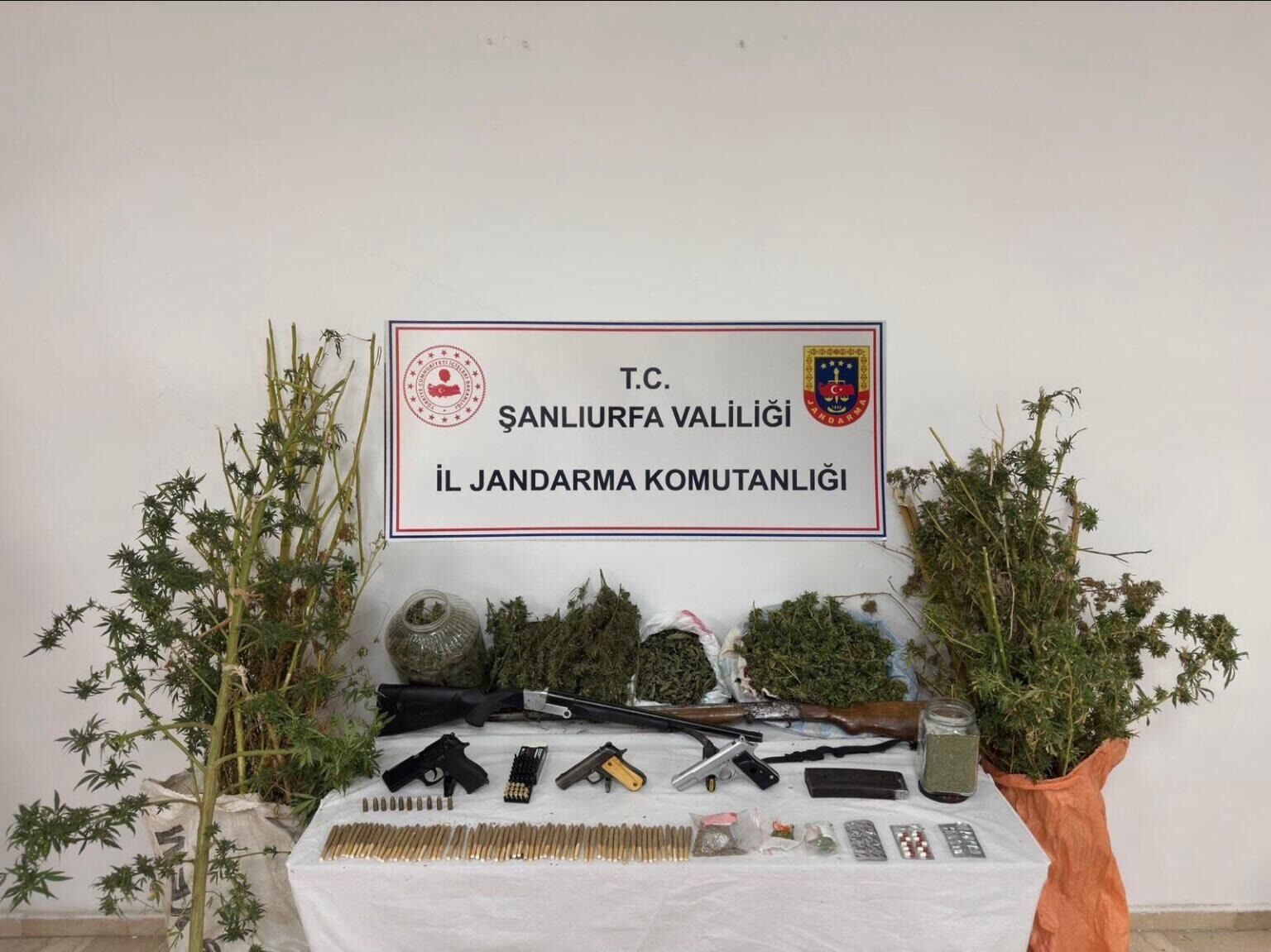 Şanlıurfa Haliliye’de Jandarma’dan Operasyon 3 Gözaltı