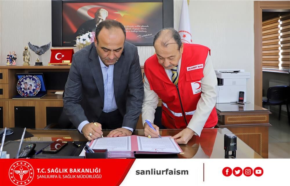 Şanlıurfa İl Sağlık Müdürlüğü Ile Türk Kızılayı Arasında İş Birliği Protokolü İmzalandı (3)