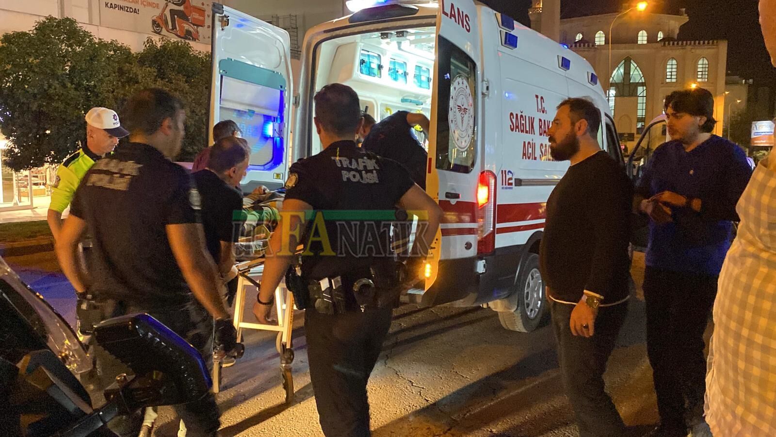 Şanlıurfa’da Otomobilin Çarptığı Adam Ağır Yaralandı! (2)