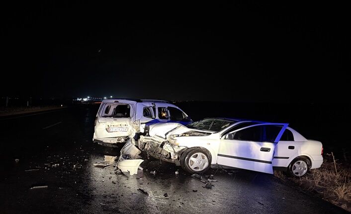 Şanlıurfa’da Sağanak Yağmurun Etkisiyle Zincirleme Kaza (3)