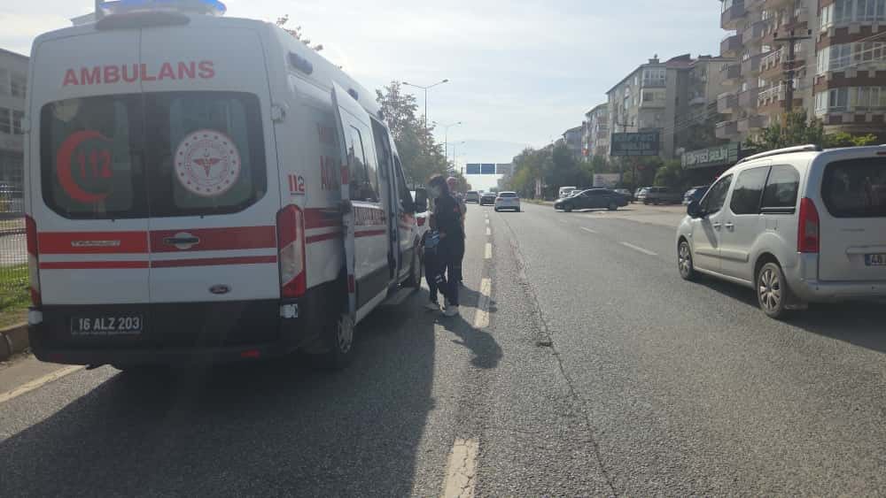 Şanlıurfalı Sürücünün Ani Manevrası 5 Kişilik Aileyi Yaraladı (3)