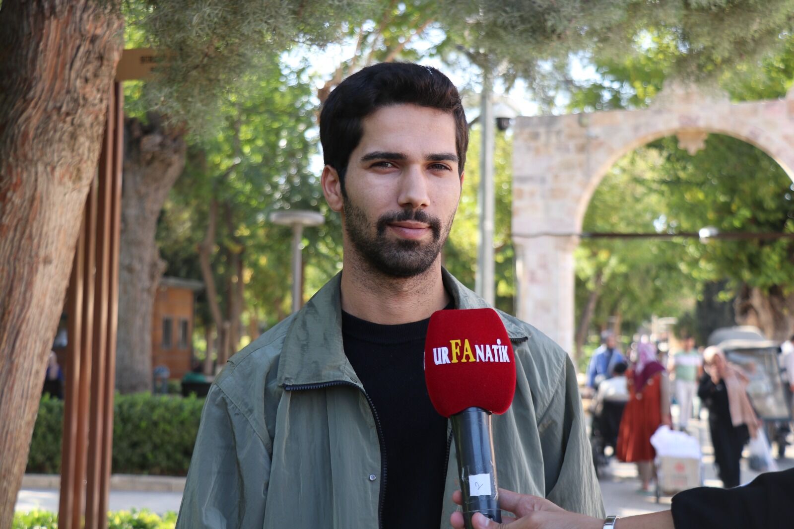 Servan Sarı