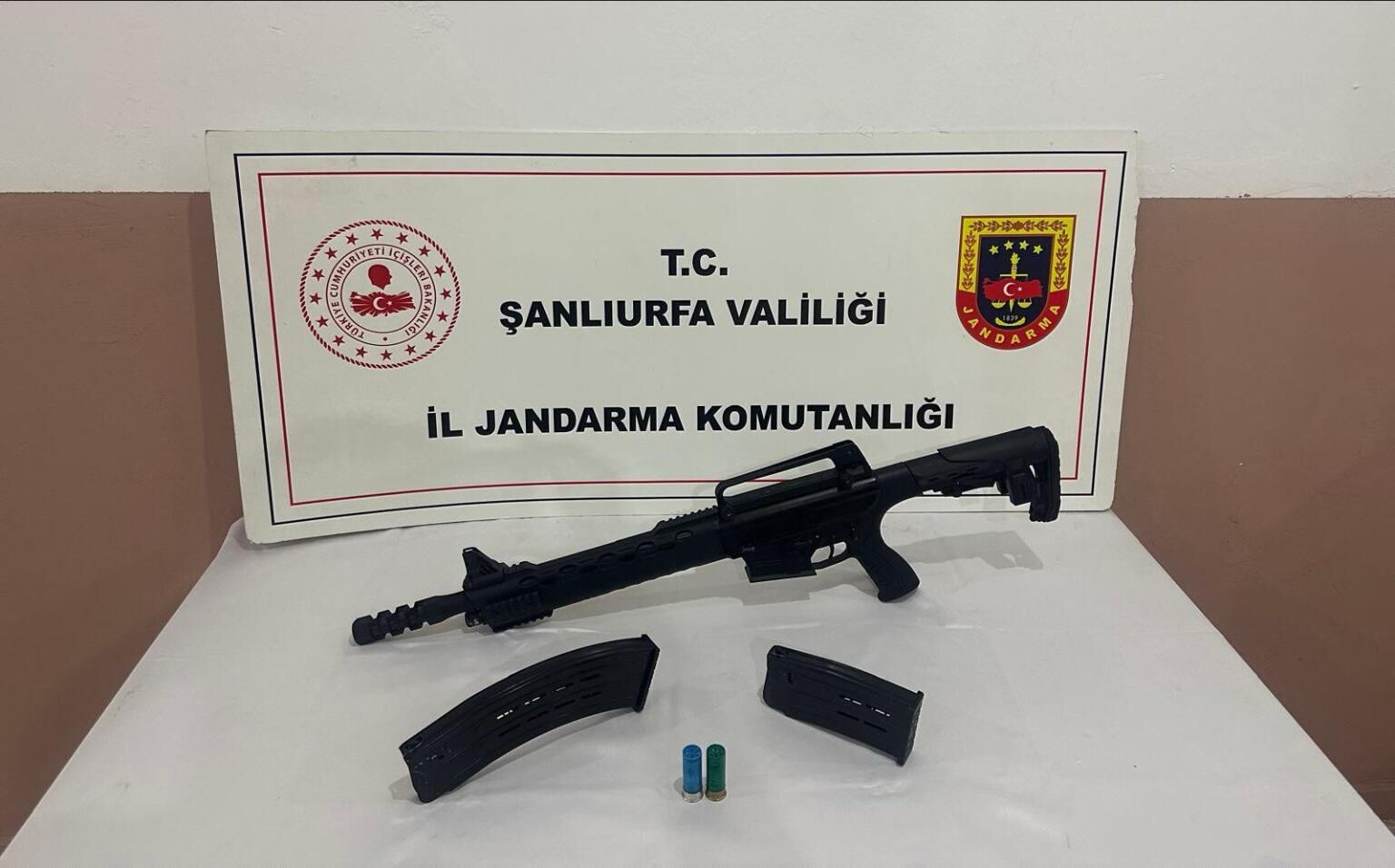 Silah Yakalandı