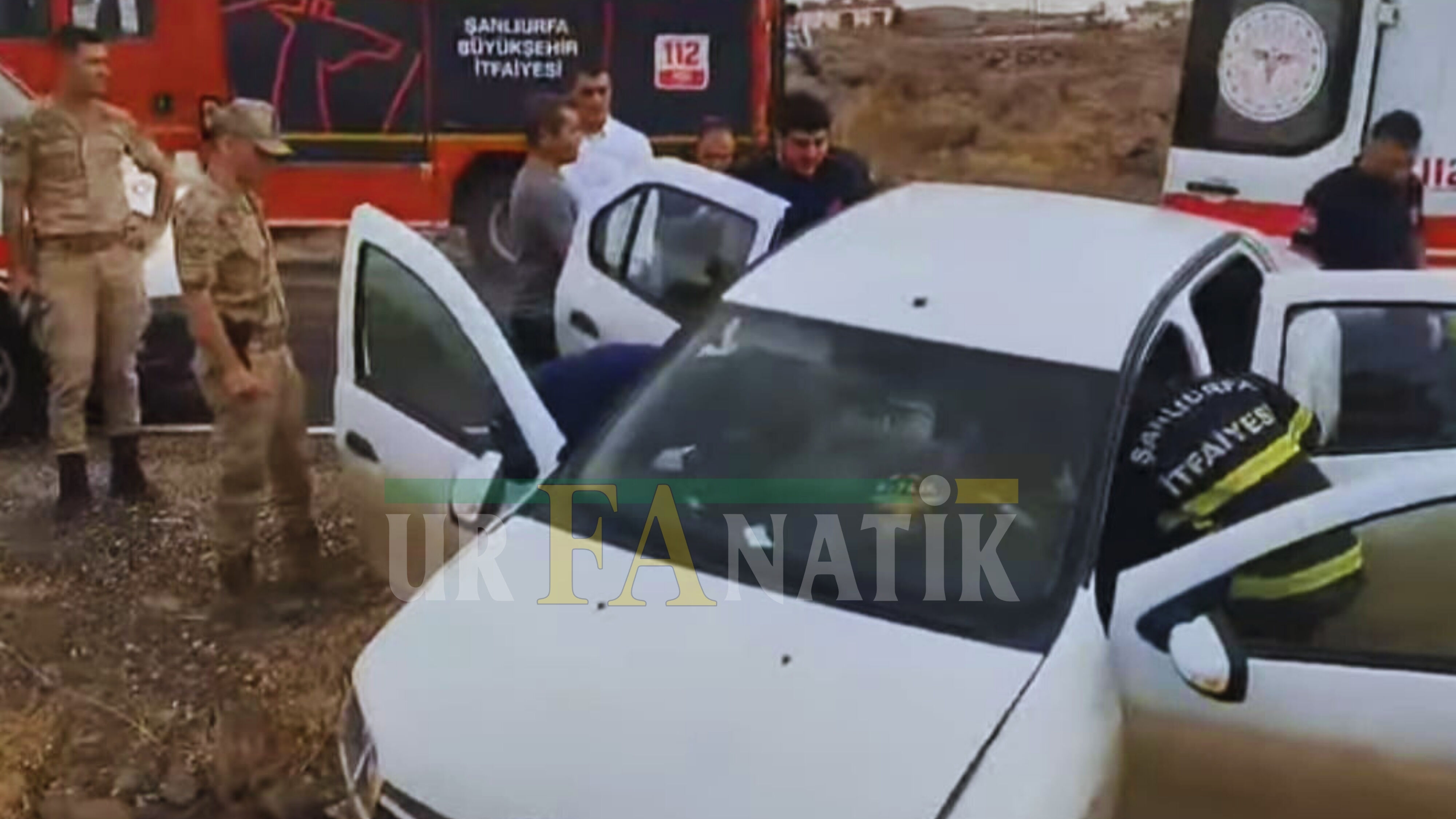 Viranşehir Diyarbakır Yolunda Kaza 3 Kişi Yaralandı Görsel 1