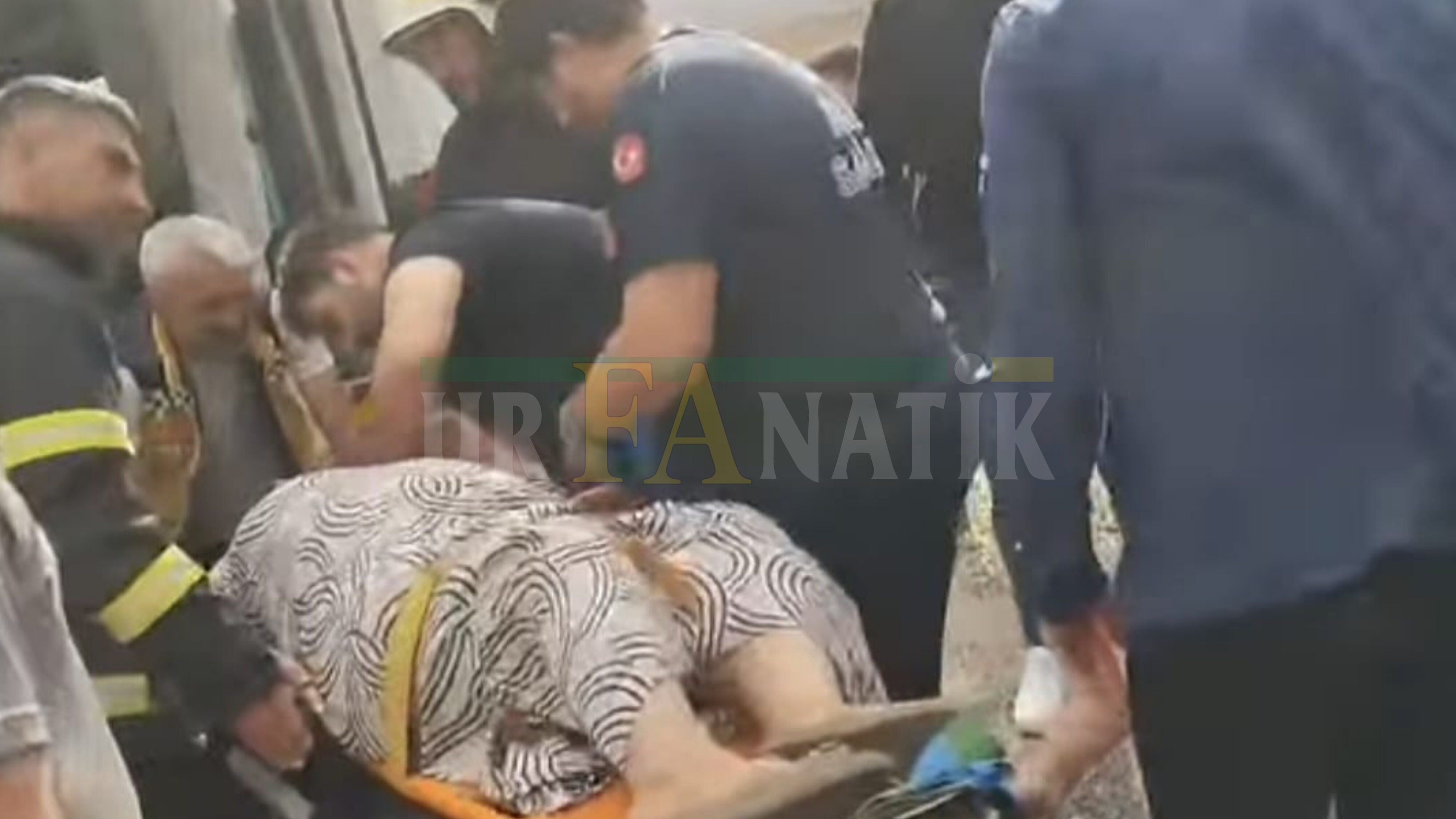 Viranşehir Diyarbakır Yolunda Kaza 3 Kişi Yaralandı Görsel 2