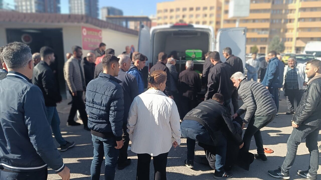 Şanlıurfa’da İşkence Gören Çırak Toprağa Verildi-2