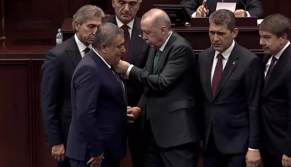 2 Belediye Başkanı Partilerinden İstifa Edip Ak Parti’ye Geçti (2)
