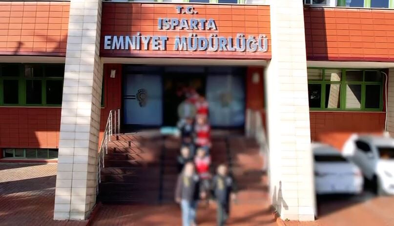 “Arı Kovanı” Operasyonunda 13 Şüpheli Tutuklandı (4)