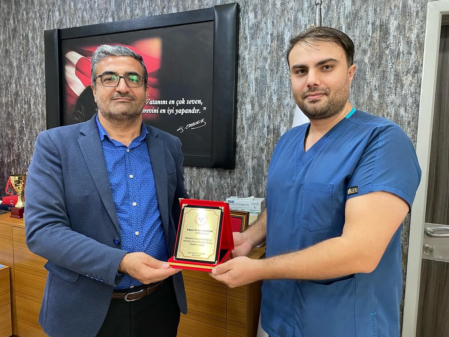 Birecik Devlet Hastanesinde Başarılı Ameliyat Yapan Doktor Unutulmadı (3)