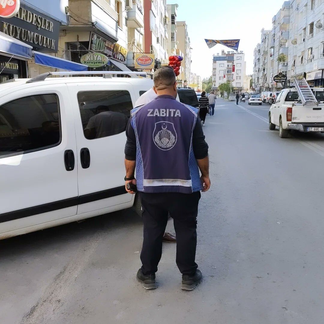Birecik’te Zabıta Ekipleri Sahada Güvenlik Ve Çevre İçin Denetimler Sürüyor (2)