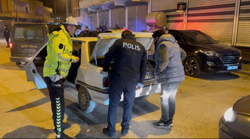 Ceylanpınar’da Huzur 63 Uygulamasıyla 70 Polis Her Yeri Ablukaya Aldı (2)